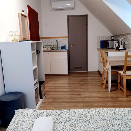 Regori Haz Hotel Balatongyorok Luaran gambar