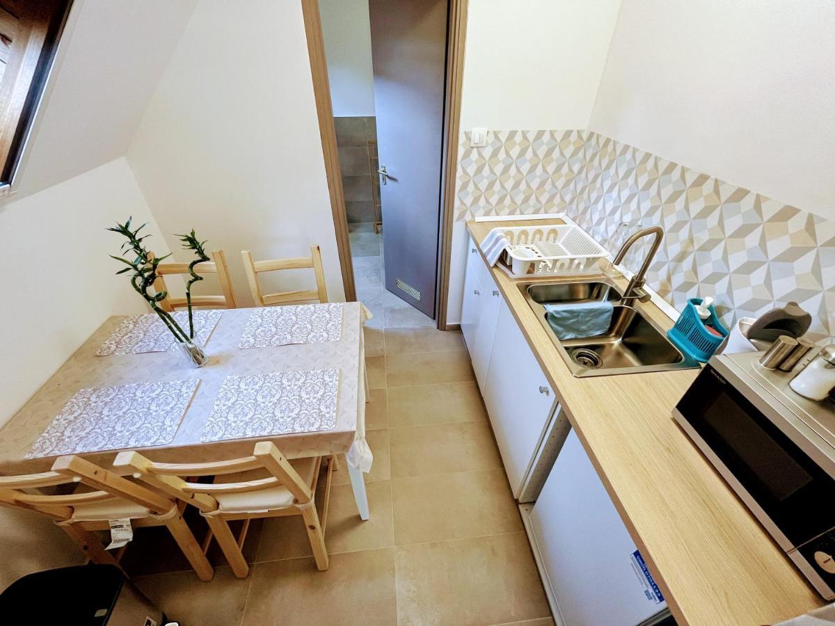Regori Haz Hotel Balatongyorok Luaran gambar