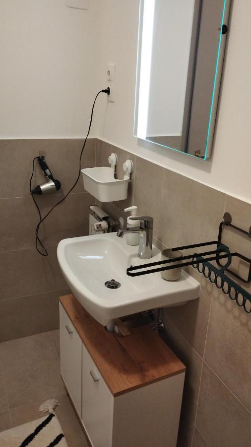 Regori Haz Hotel Balatongyorok Luaran gambar