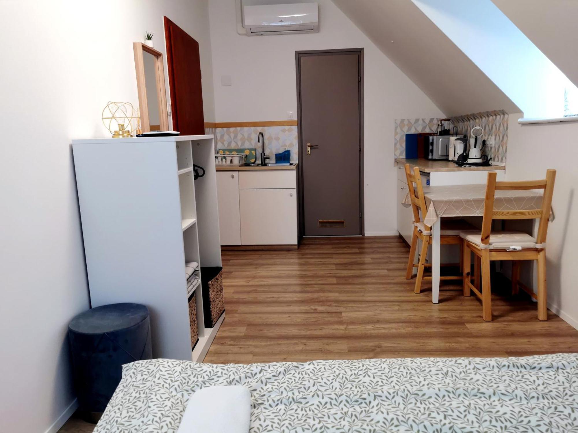 Regori Haz Hotel Balatongyorok Luaran gambar