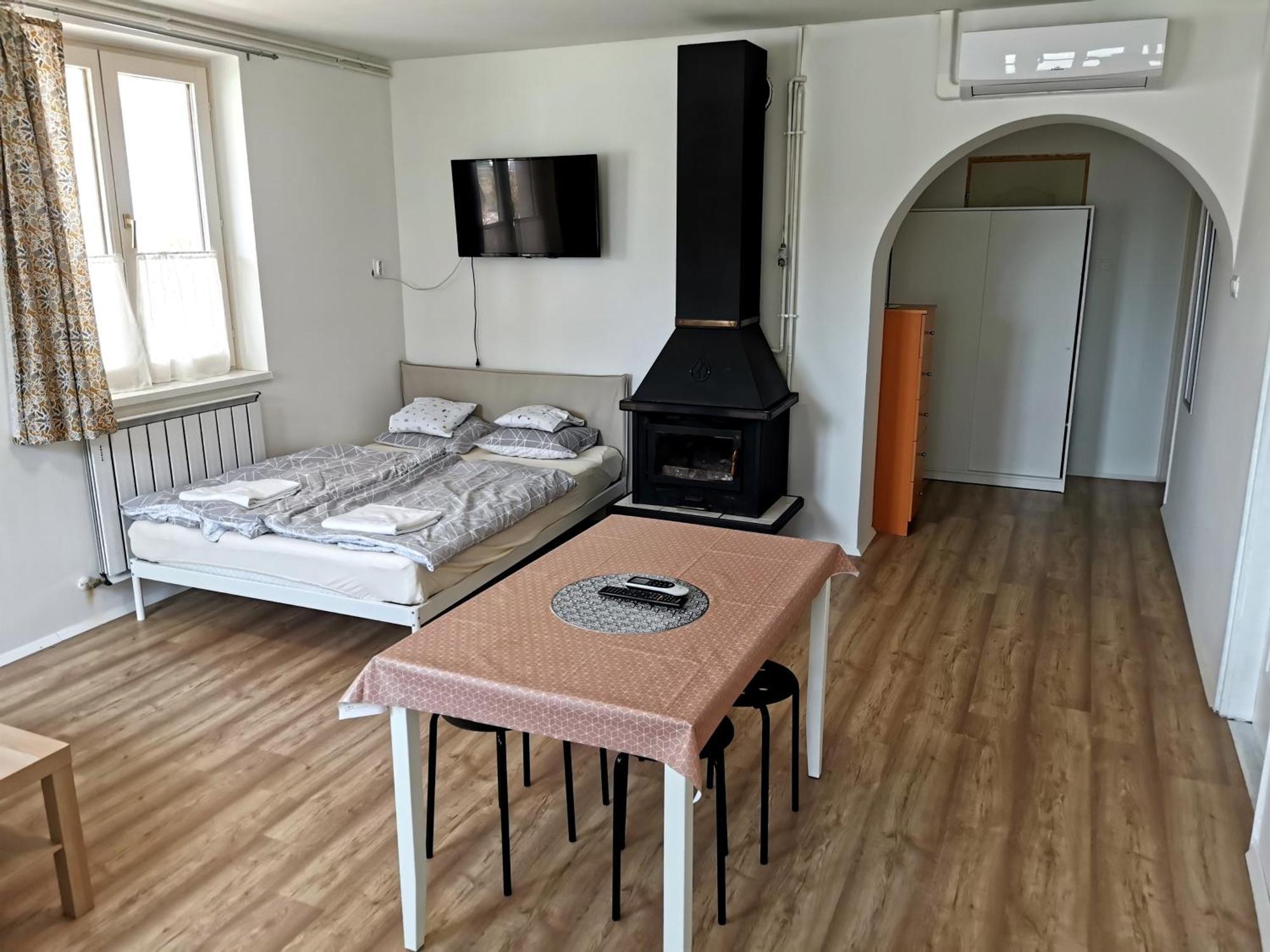 Regori Haz Hotel Balatongyorok Luaran gambar